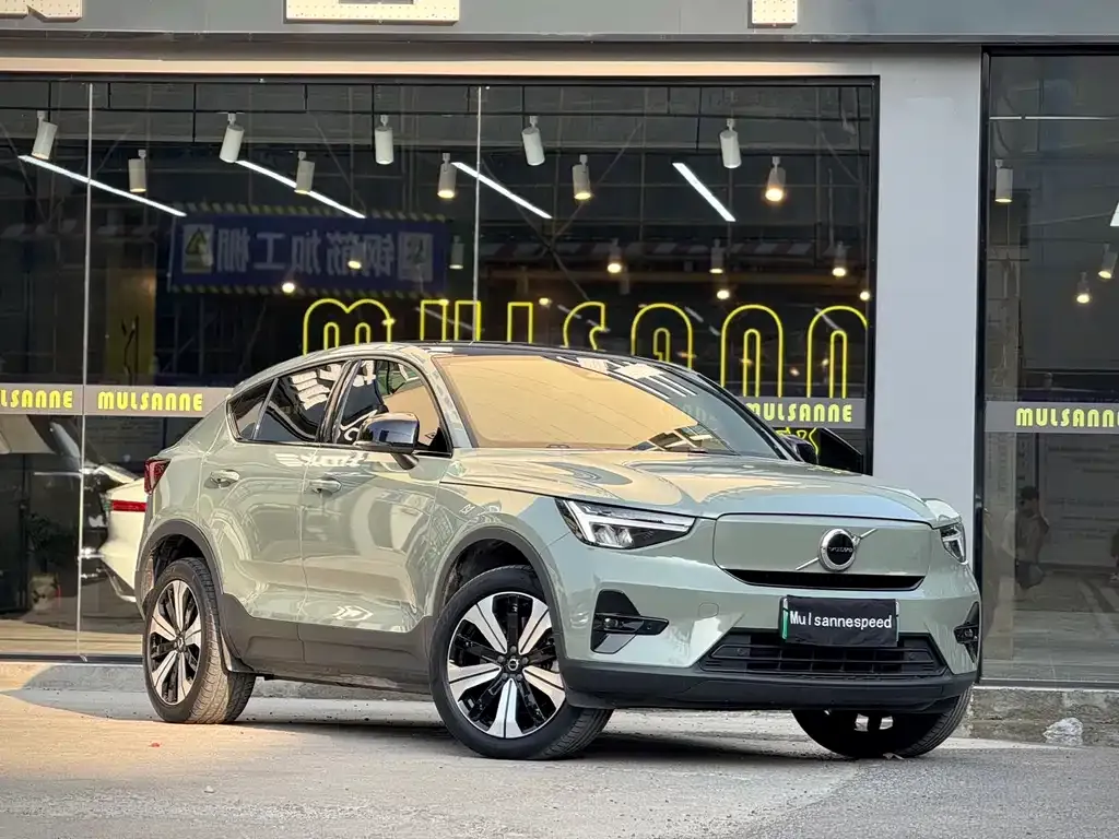 Volvo C40 2023 из CN, фото 4