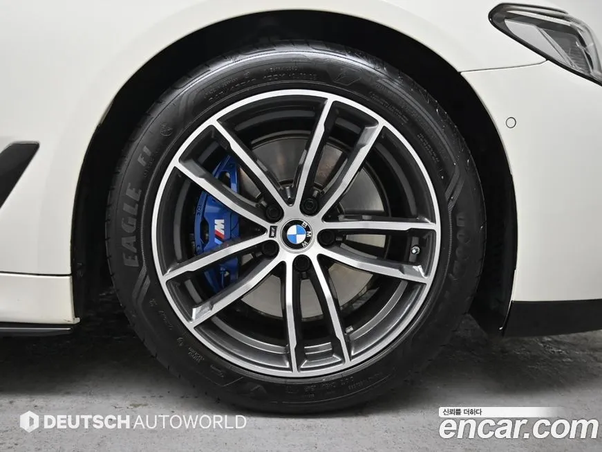 BMW 5-Series 2023 из KR, фото 4