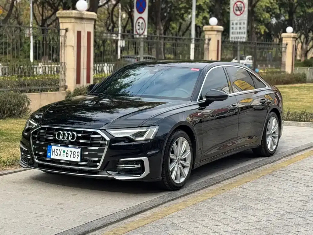 Audi A6L 2023 из CN, фото 1