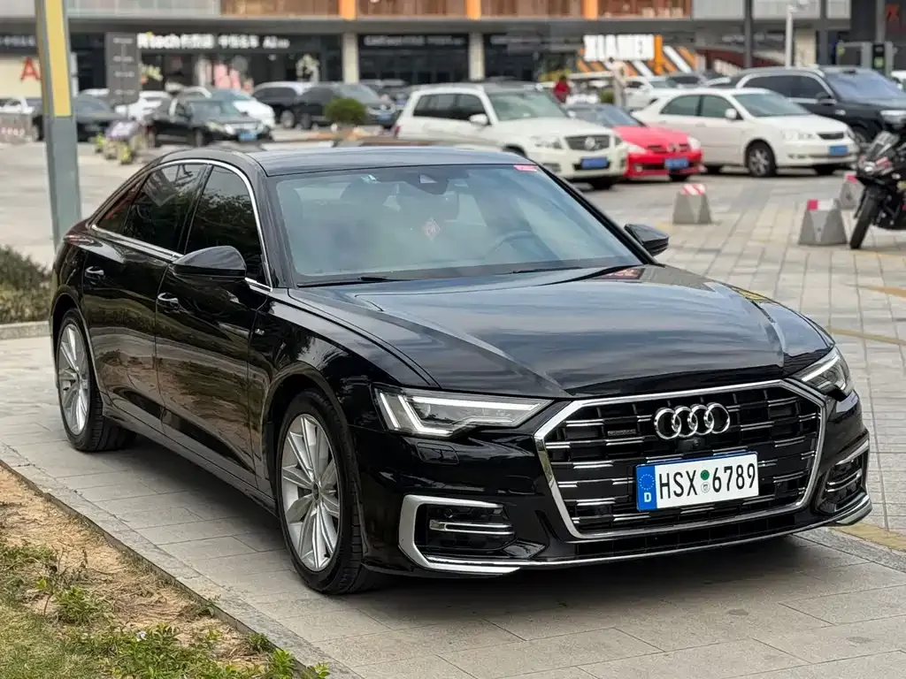 Audi A6L 2023 из CN, фото 10