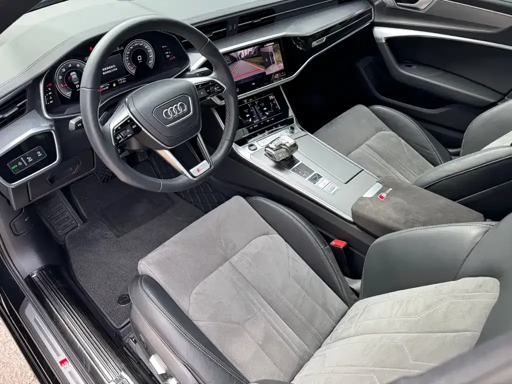 Audi A6L 2023 из CN, фото 8