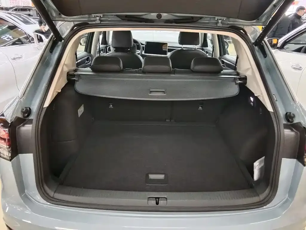 Volkswagen GTE PHEV 2023 из CN, фото 6