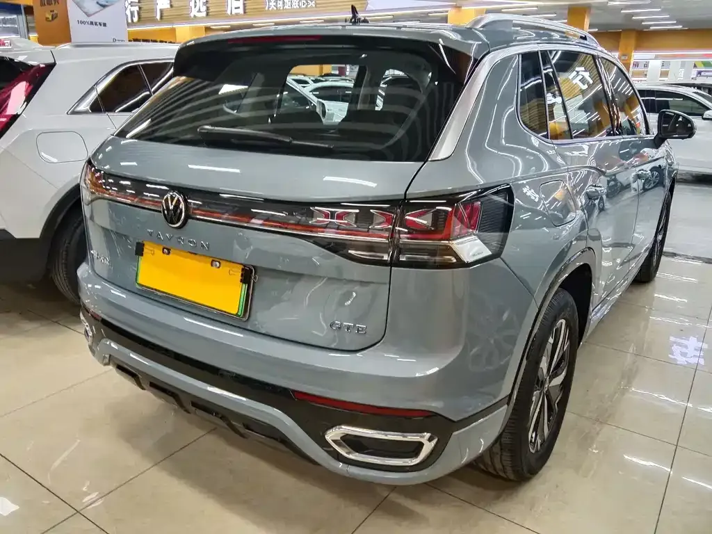 Volkswagen GTE PHEV 2023 из CN, фото 5