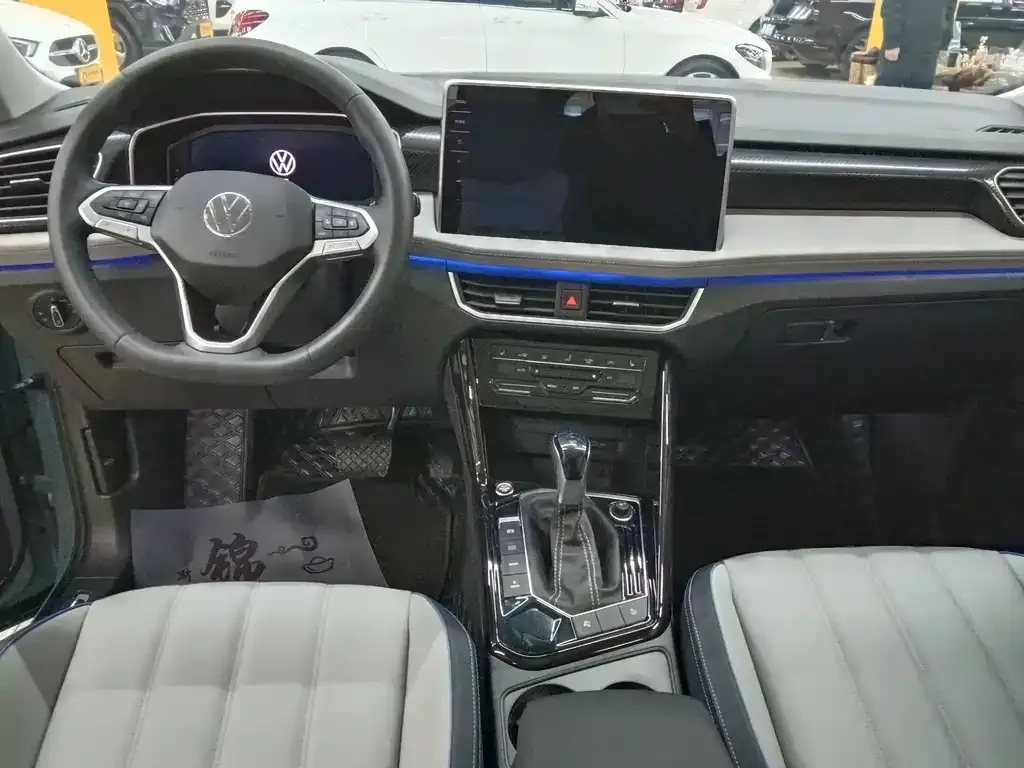 Volkswagen GTE PHEV 2023 из CN, фото 8