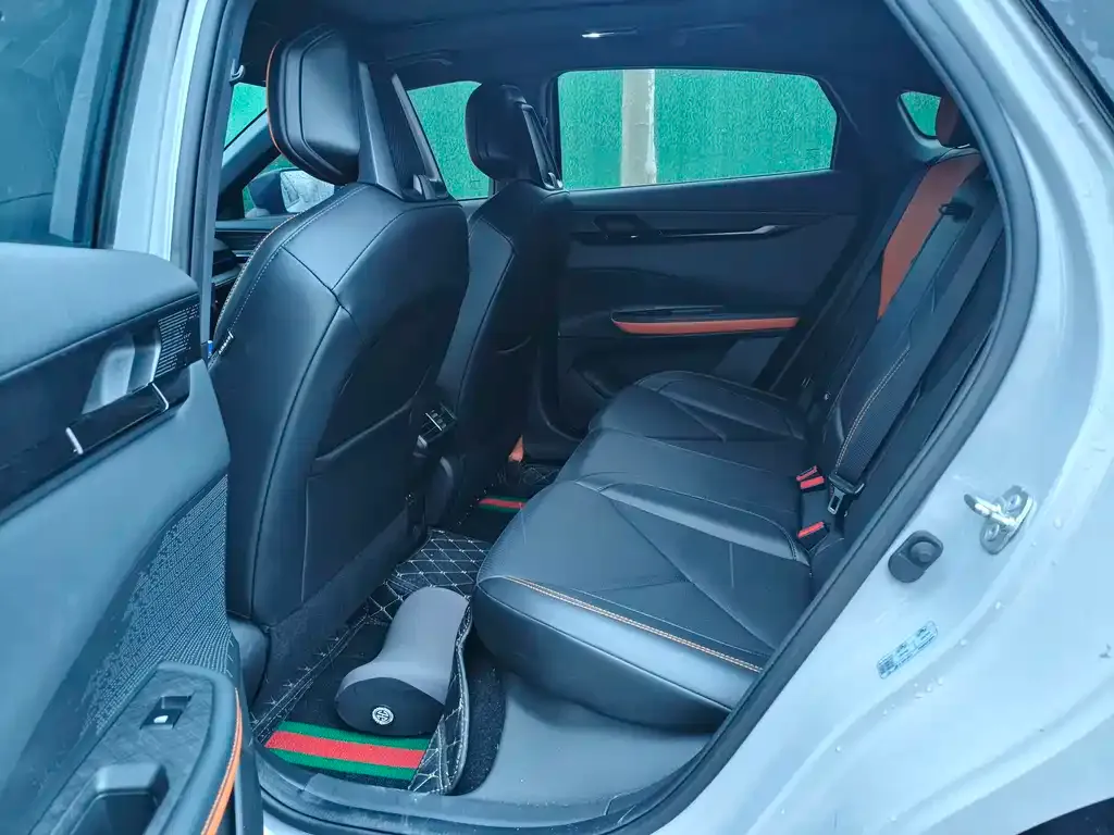 Changan UNI-V 2023 из CN, фото 5