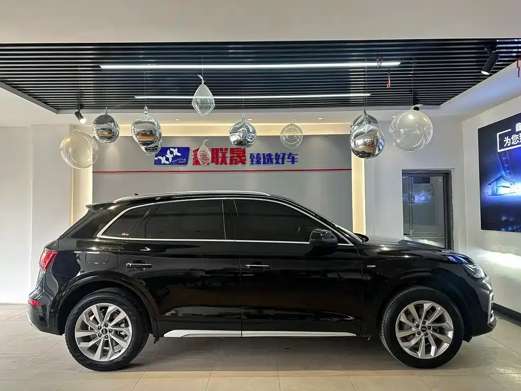 Audi Q5L 2022 из CN, фото 6
