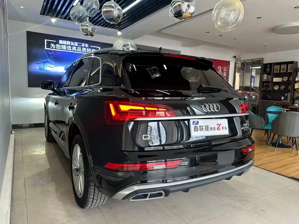 Audi Q5L 2022 из CN, фото 9