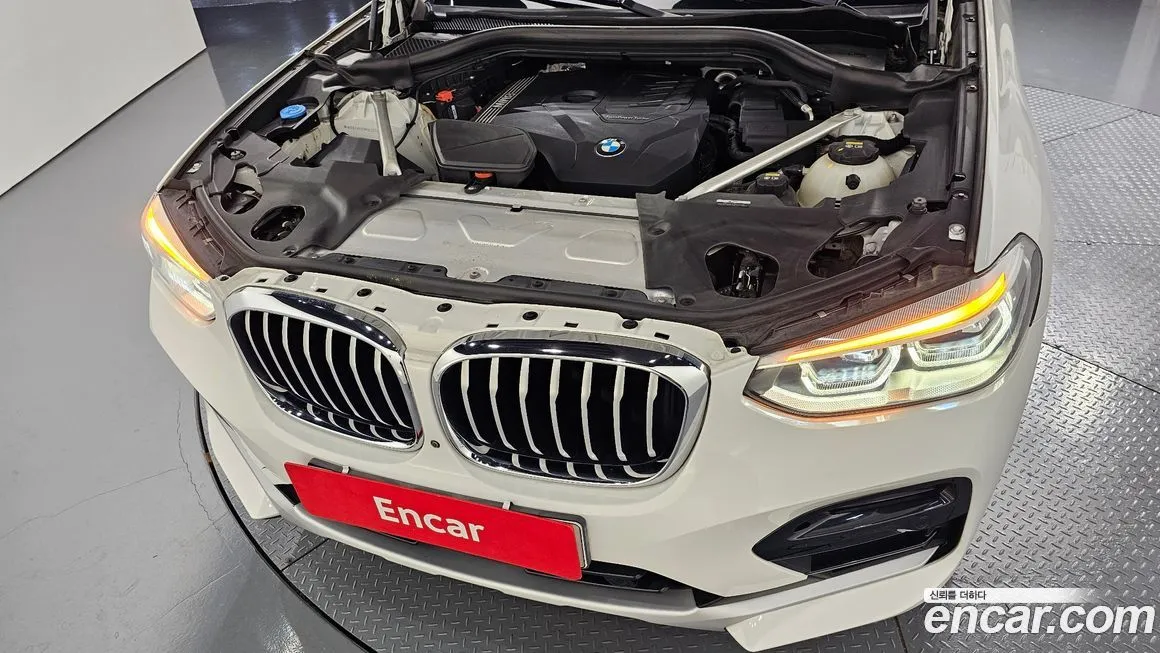 BMW X4 2021 из KR, фото 8