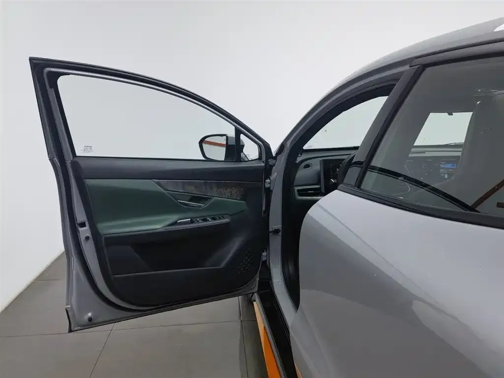 Changan UNI-T 2023 из CN, фото 6