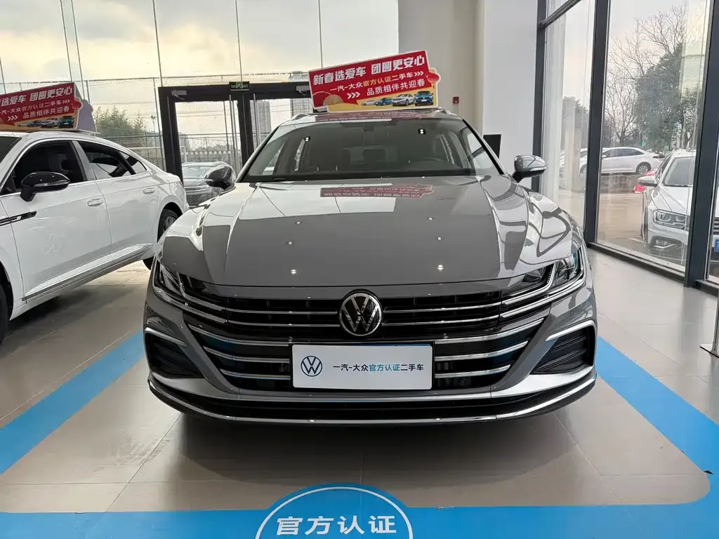 Volkswagen CC 2023 из CN, фото 1