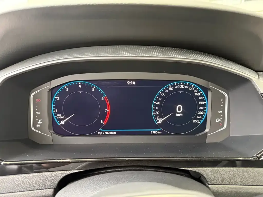 Volkswagen CC 2023 из CN, фото 3
