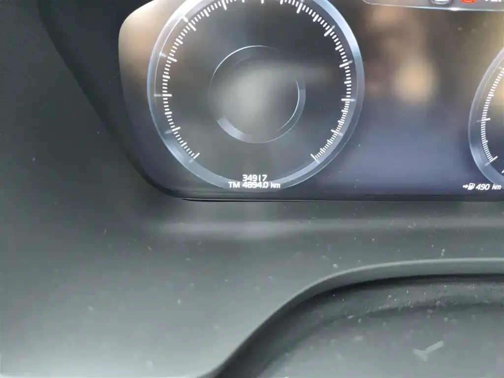 Volvo XC60 2021 из CN, фото 3