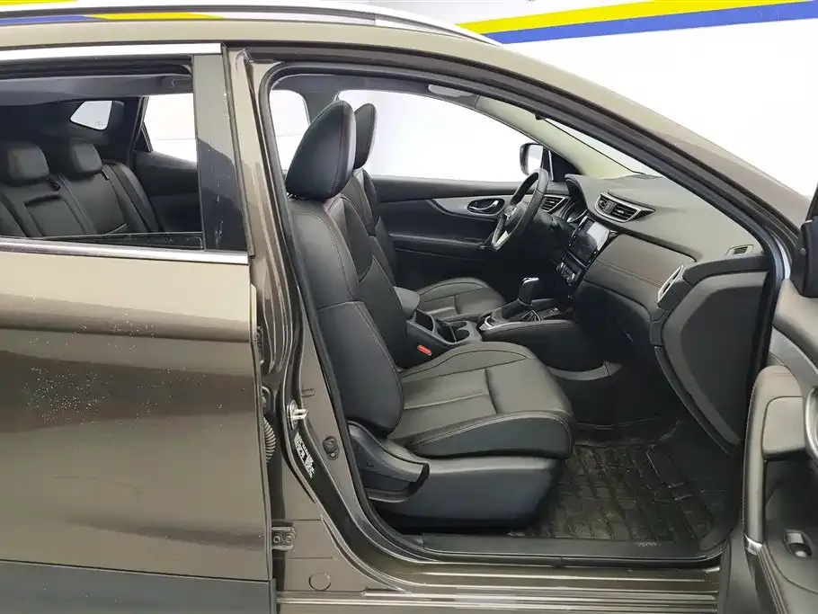 Nissan Qashqai 2022 из CN, фото 4