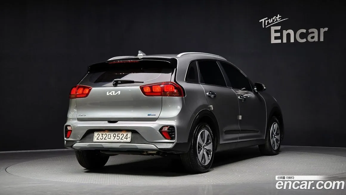 Kia Niro 2022 из KR, фото 2