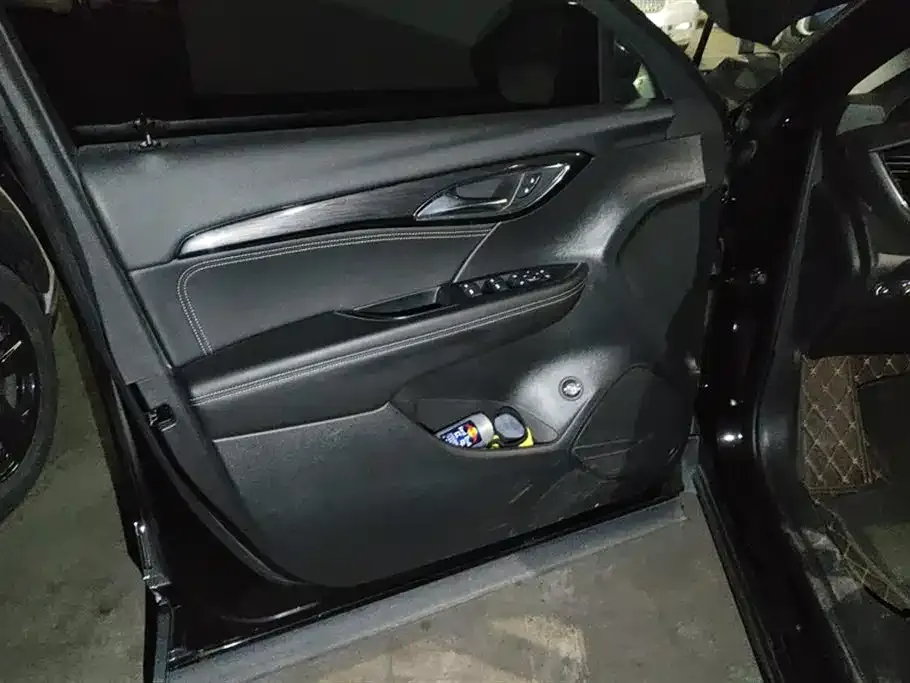 Buick Envision Plus — фото 9