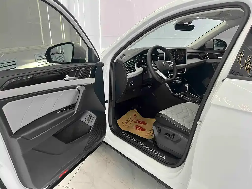 Volkswagen Tayron 2023 из CN, фото 3