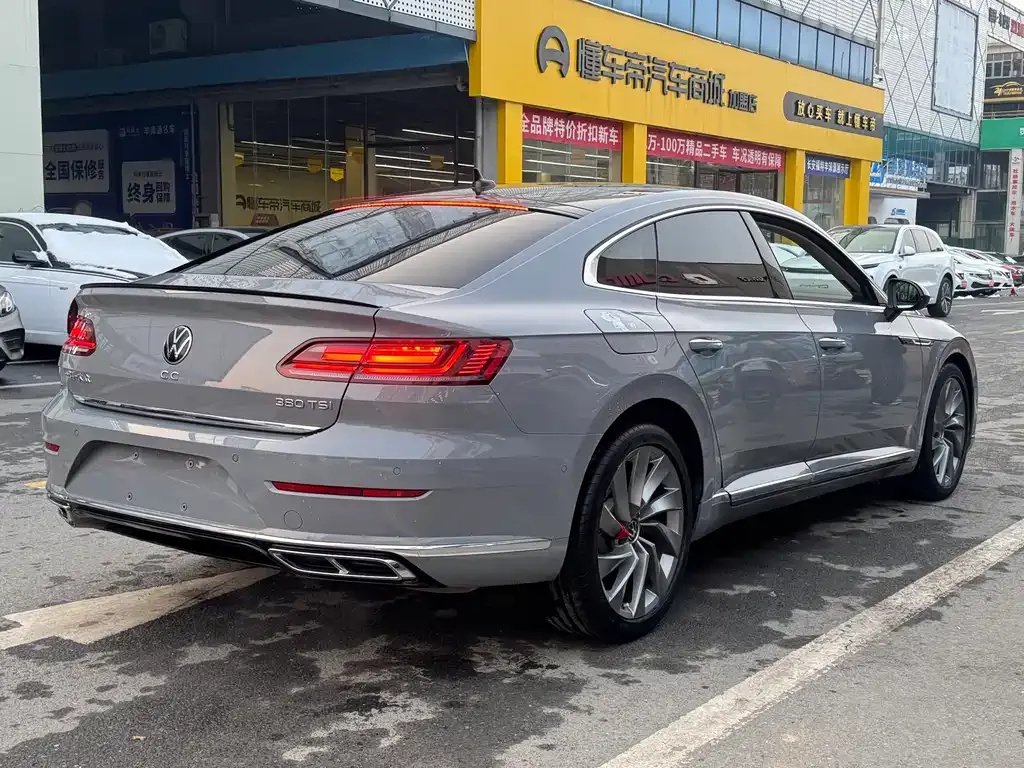 Volkswagen CC 2022 из CN, фото 4