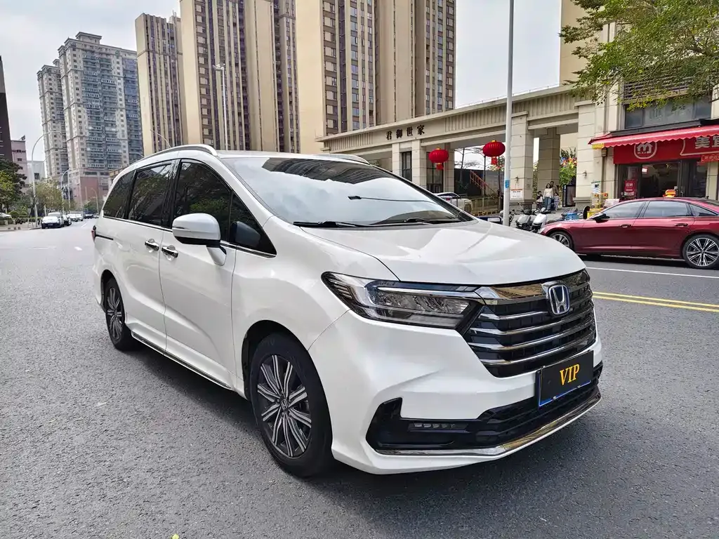 Honda Odyssey 2023 из CN, фото 4