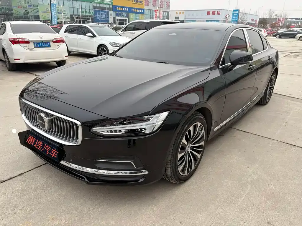 Volvo S90 2024 из CN, фото 1