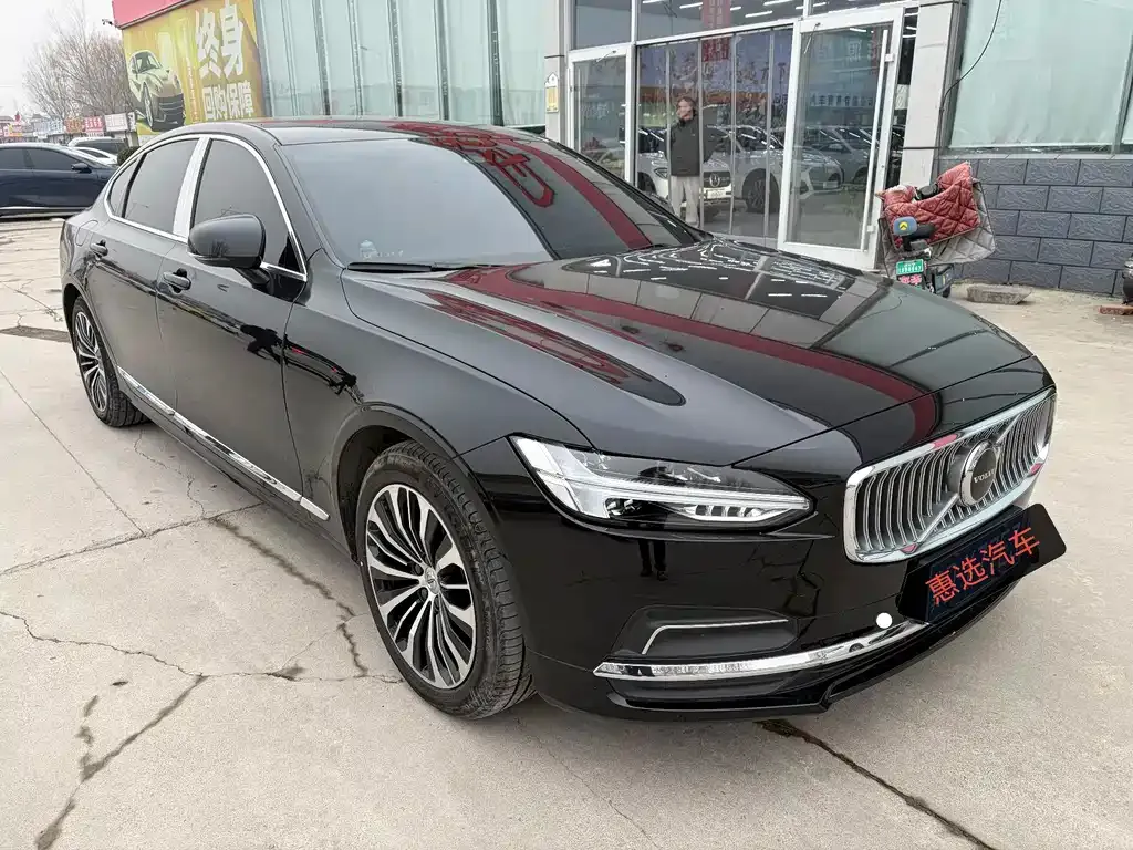 Volvo S90 2024 из CN, фото 5