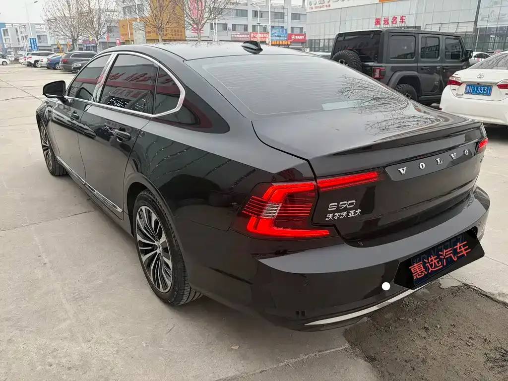 Volvo S90 2024 из CN, фото 7