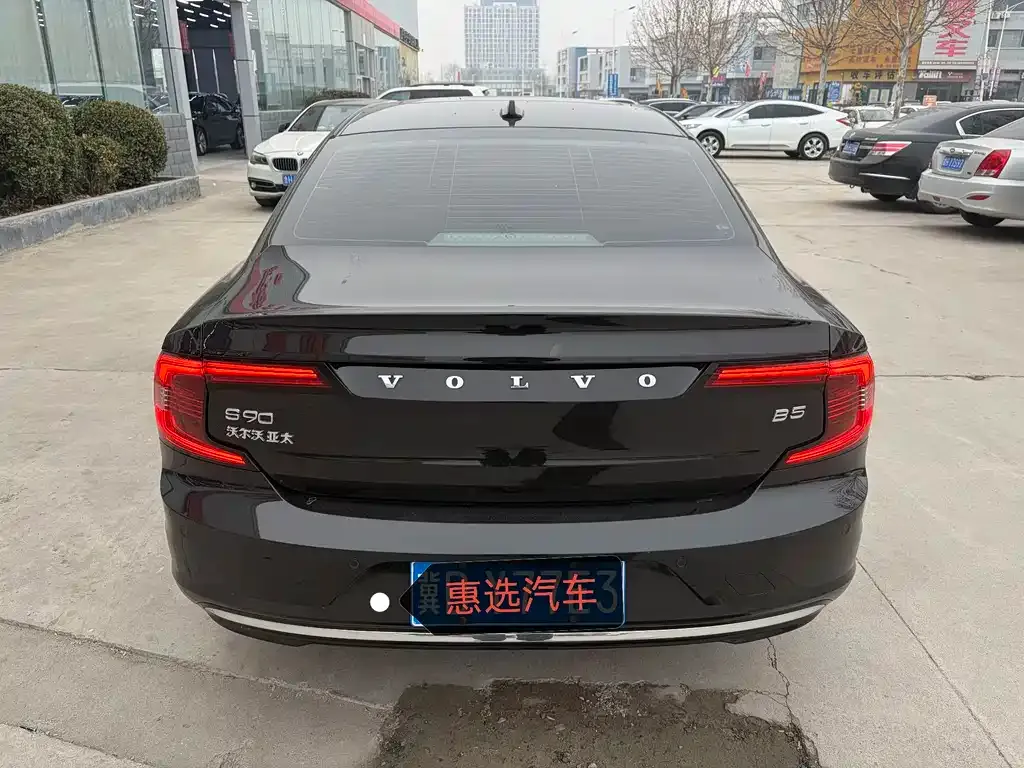 Volvo S90 2024 из CN, фото 8
