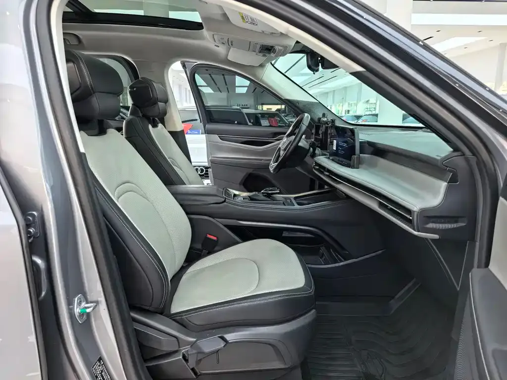 Ford Edge 2023 из CN, фото 9