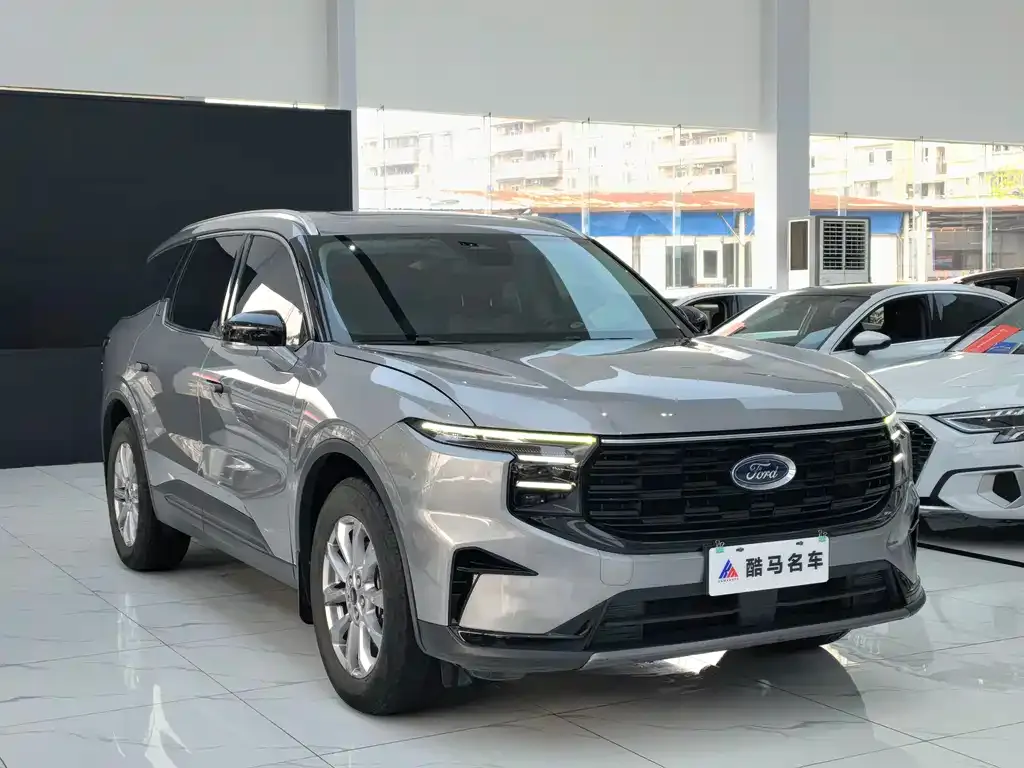 Ford Edge 2023 из CN, фото 8