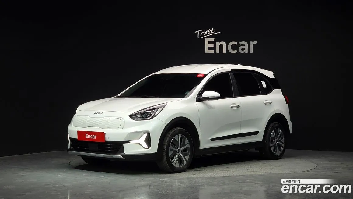 Kia Niro 2024 из KR, фото 1