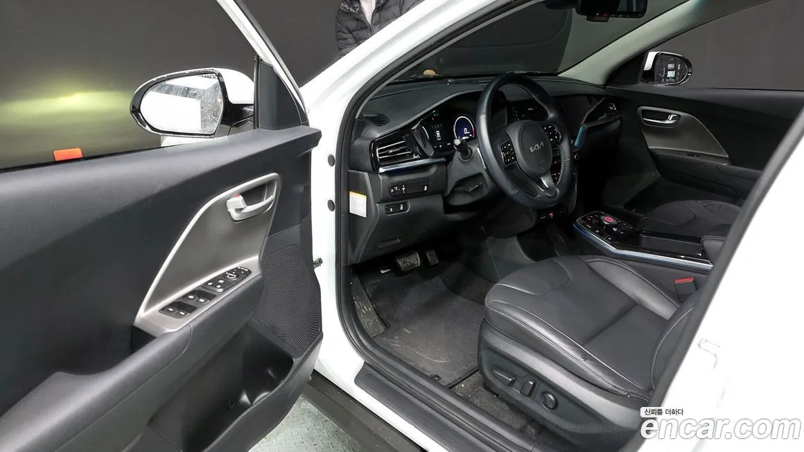 Kia Niro 2024 из KR, фото 10