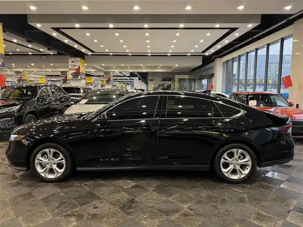 Honda Accord 2023 из CN, фото 7