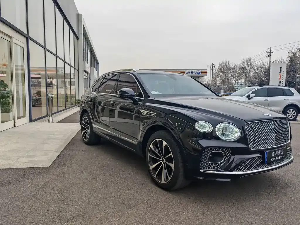 Bentley Bentayga — фото 8