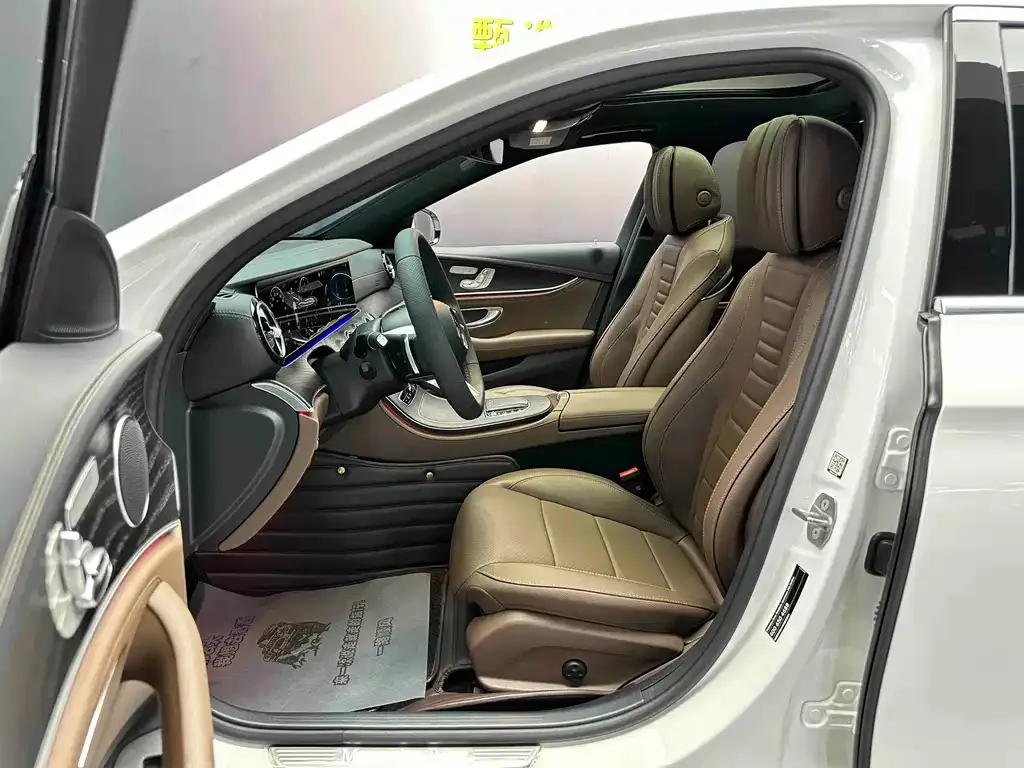 Mercedes-Benz E-Class 2024 из CN, фото 7