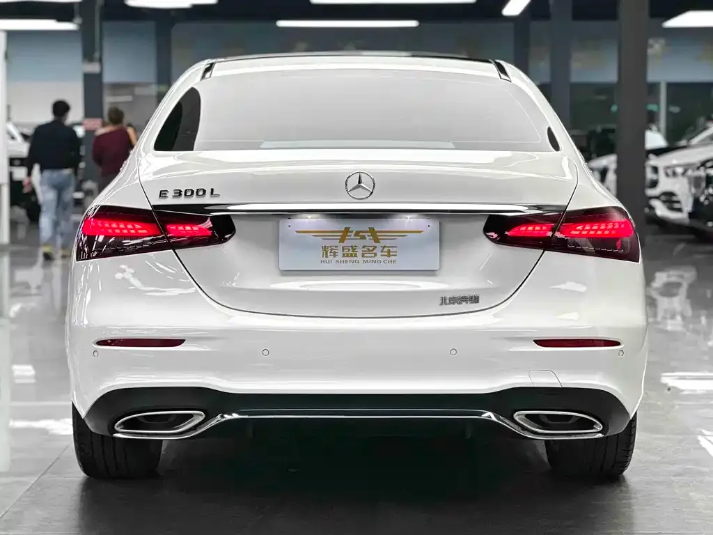 Mercedes-Benz E-Class 2024 из CN, фото 4