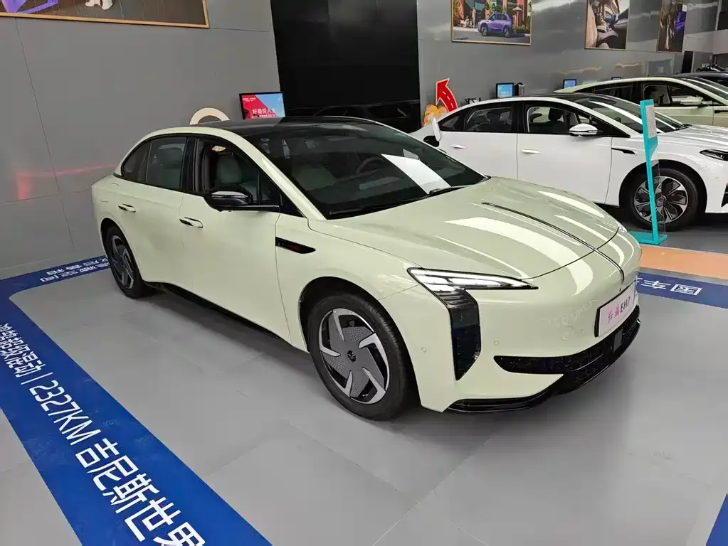 Hongqi EH7 2026 из CN, фото 8