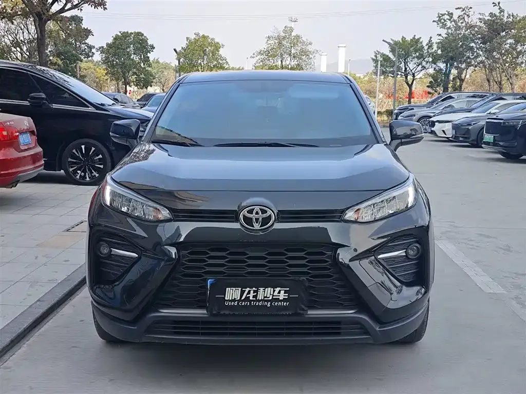 Toyota Wildlander 2023 из CN, фото 8