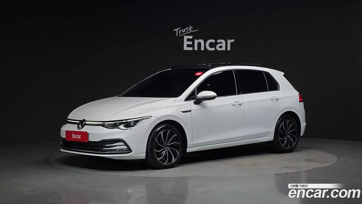 Volkswagen Golf 2023 из KR, фото 1