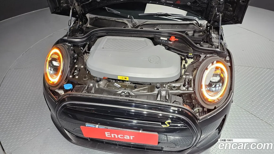 Mini Cooper 2023 из KR, фото 10