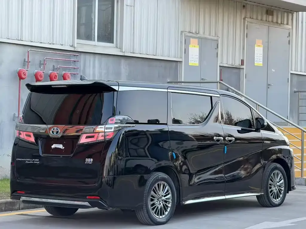 Toyota Vellfire 2022 из CN, фото 6