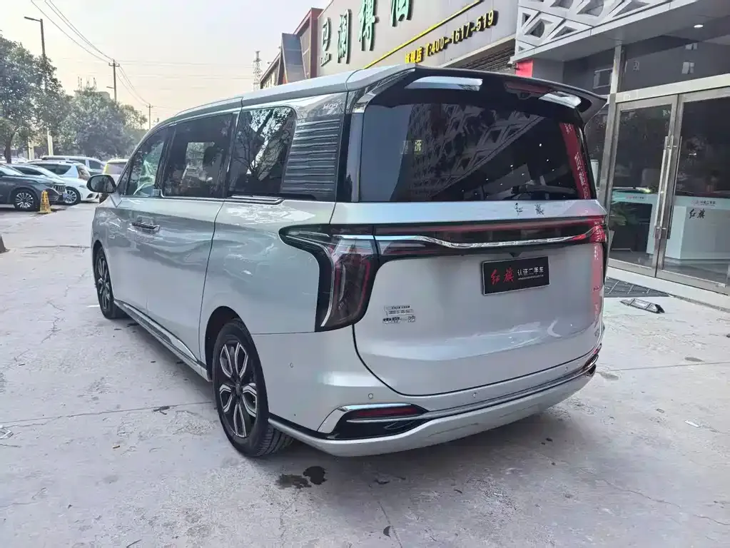 Hongqi HQ9 2023 из CN, фото 2