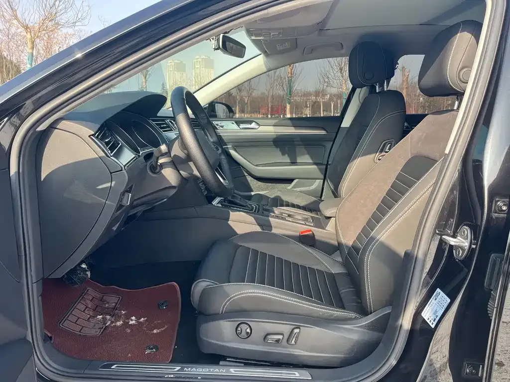 Volkswagen Magotan 2021 из CN, фото 5