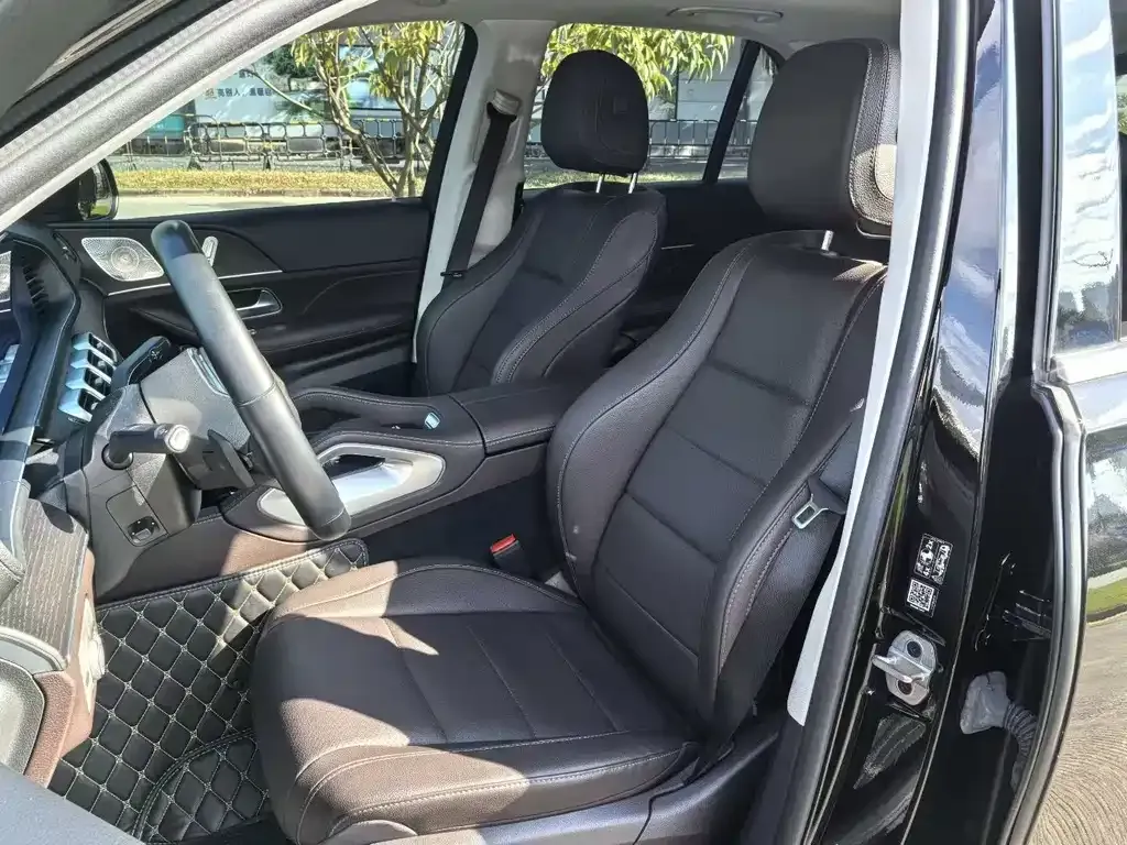Mercedes-Benz GLE 2023 из CN, фото 3