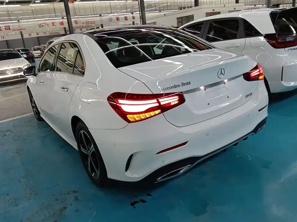 Mercedes-Benz A-Class — фото 10