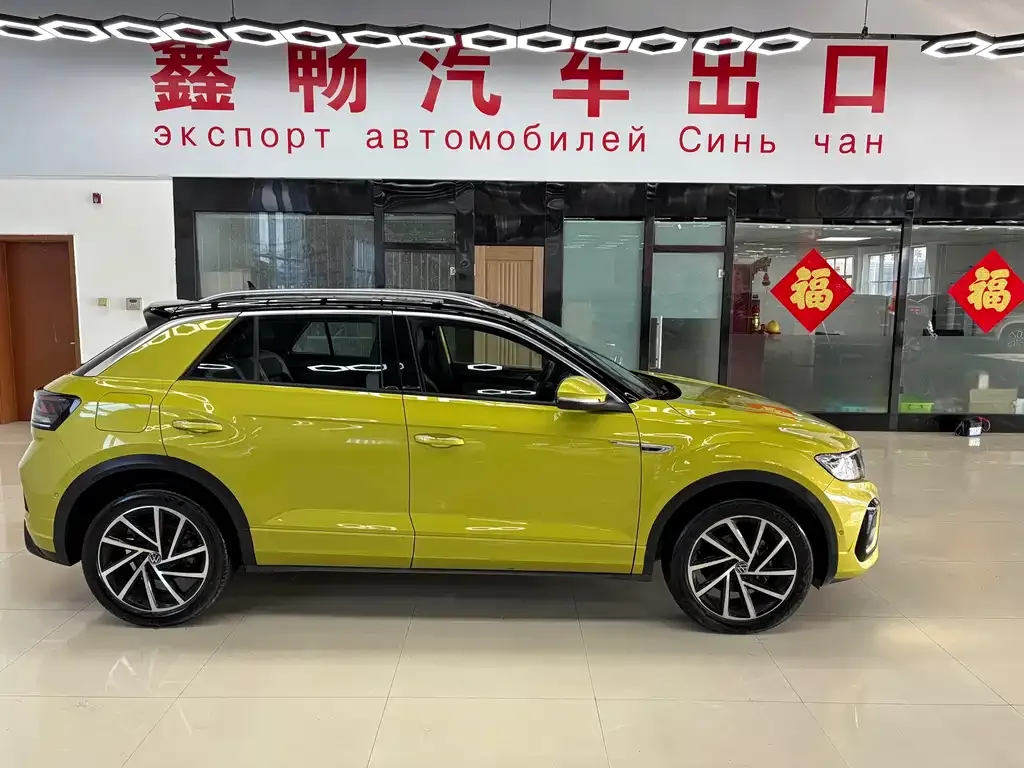 Volkswagen T-Roc 2023 из CN, фото 2