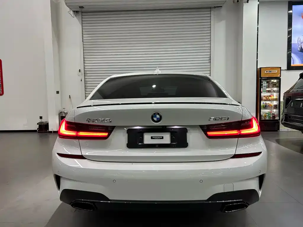 BMW 3 Series 2021 из CN, фото 4