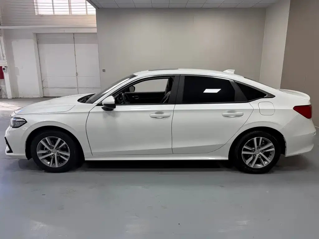 Honda Civic 2024 из CN, фото 4