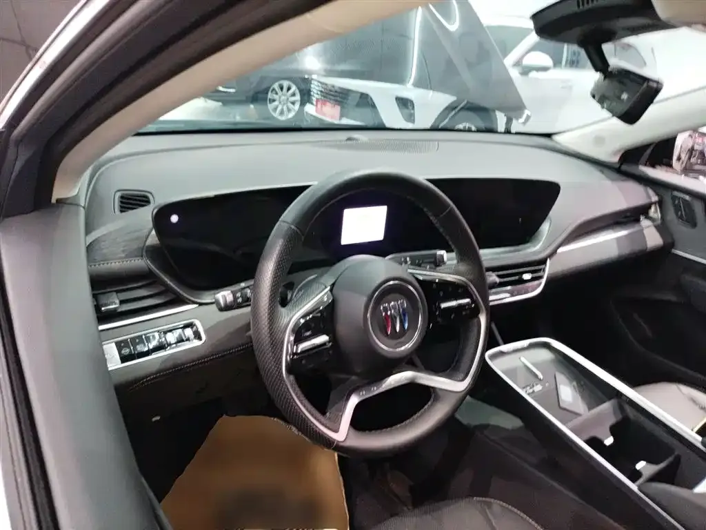 Buick LaCrosse 2024 из CN, фото 3