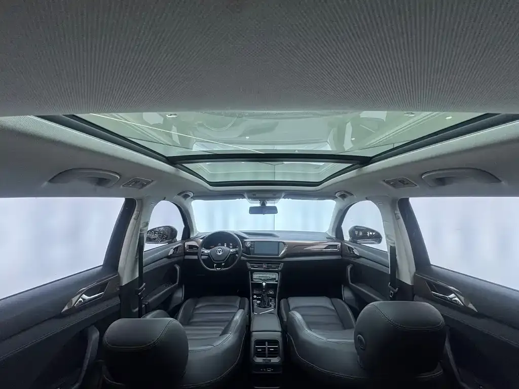 Volkswagen Tharu 2022 из CN, фото 5
