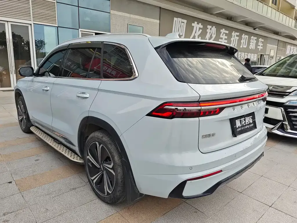 Geely Xingyue L — фото 3