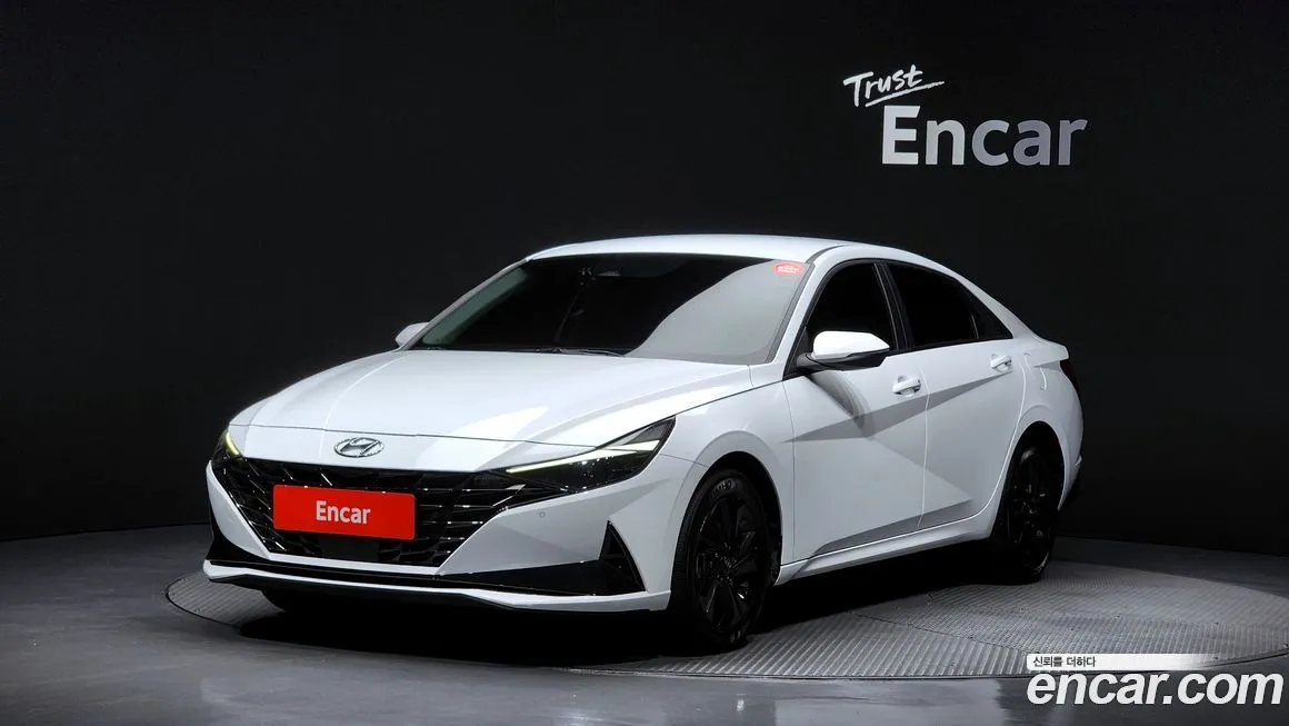 Hyundai AVANTE 2023 из KR, фото 1